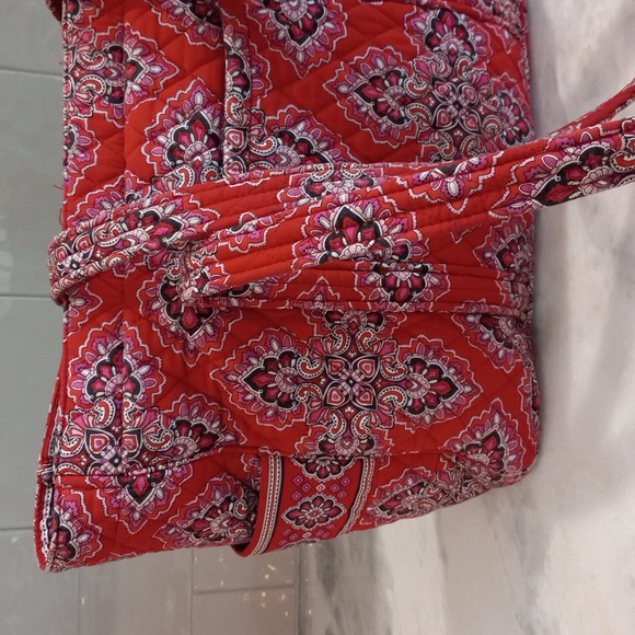 Tote - Picture 5 of 12